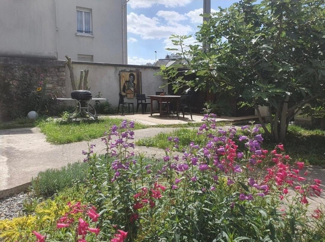 Gare En Face A Pied - Paris 10Mn - Parking Prive Gratuit - De 1 A 8 Personnes - Souplex - Tout Equipe - Entierement Renove Montmagny Exterior foto
